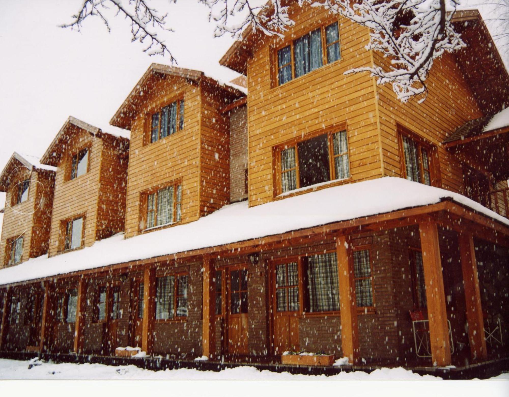 El Viejo Nogal Aparthotel San Martín de los Andes Buitenkant foto